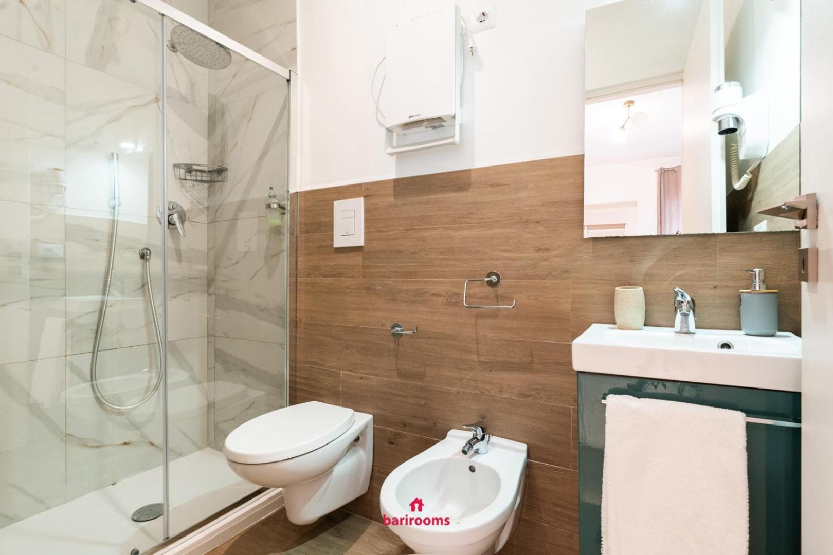 Barirooms - Melo Suites ภายนอก รูปภาพ